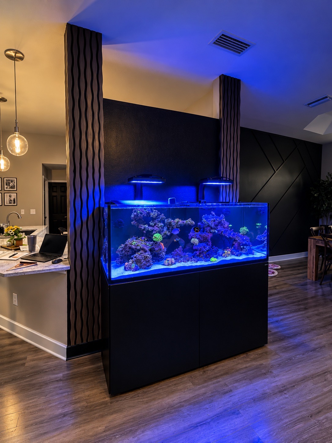 Mariner 130 reef tank with new wall painting and paneling